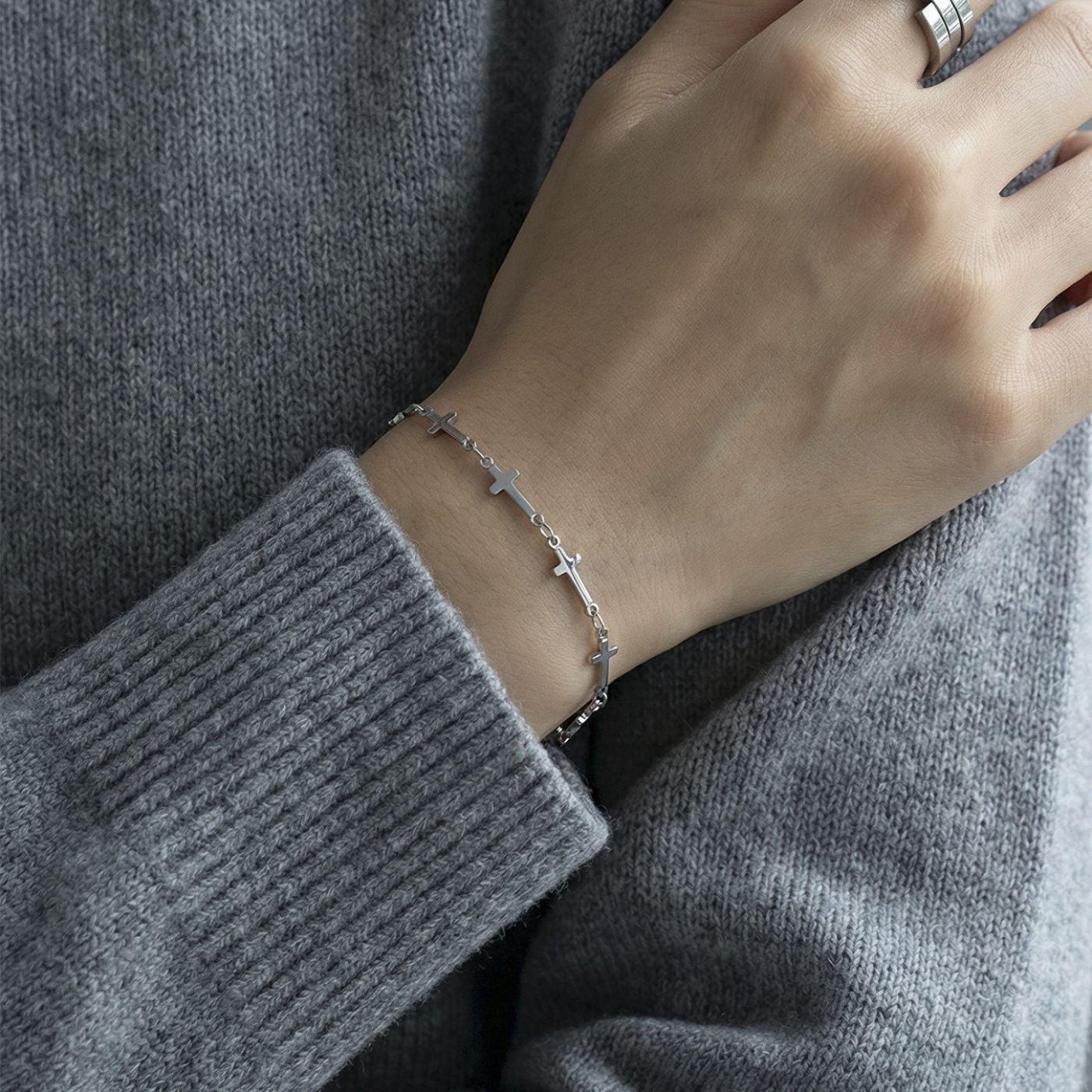 Crossline Cross Bracelet