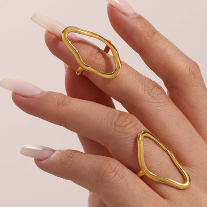 Adjustable Wavy Geometric Ring
