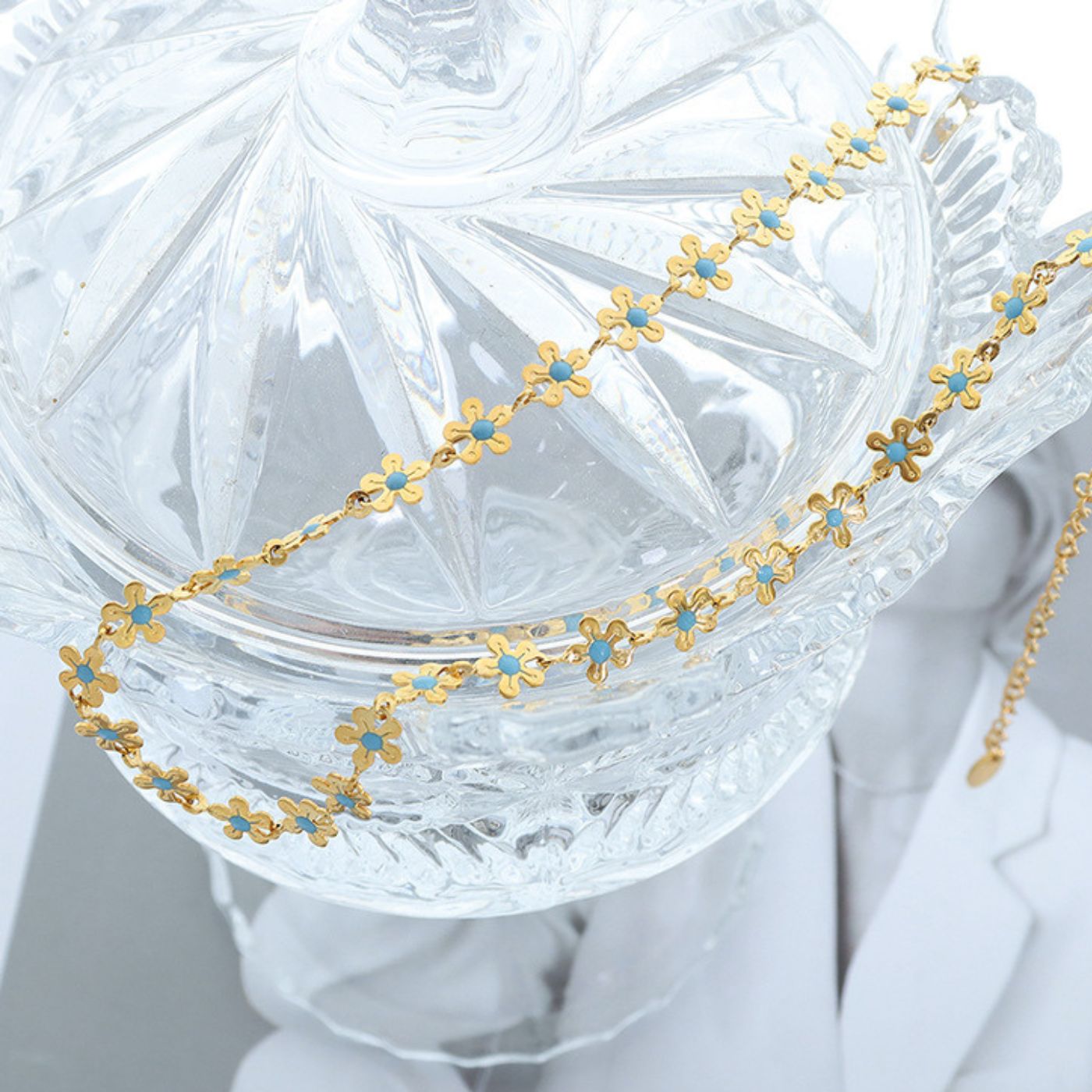 Clover flower necklace and bracelet set