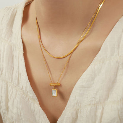 Mother-of-pearl and twisted bar necklace