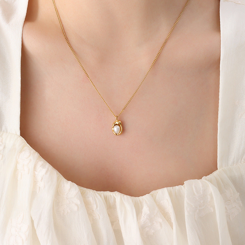 Irregular Natural Freshwater Pearl Necklace