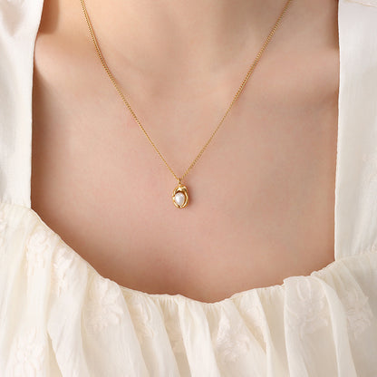 Irregular Natural Freshwater Pearl Necklace